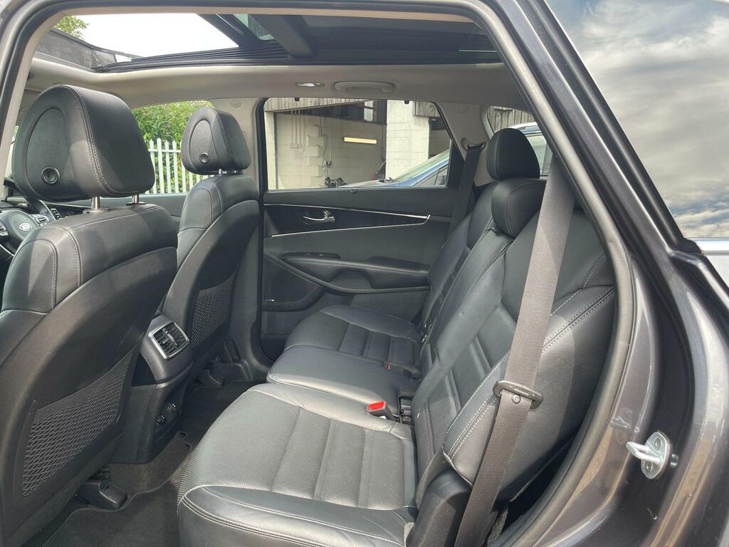 Kia Sorento 2.2L Kx-3 Black #25