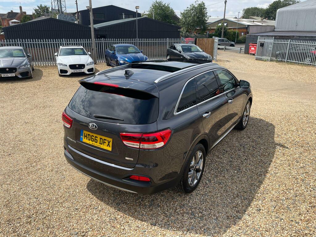 Kia Sorento 2.2L Kx-3 Black #32