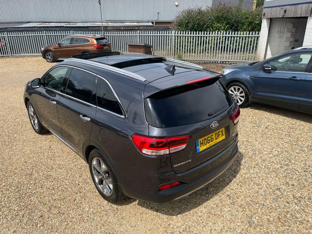 Kia Sorento 2.2L Kx-3 Black #30