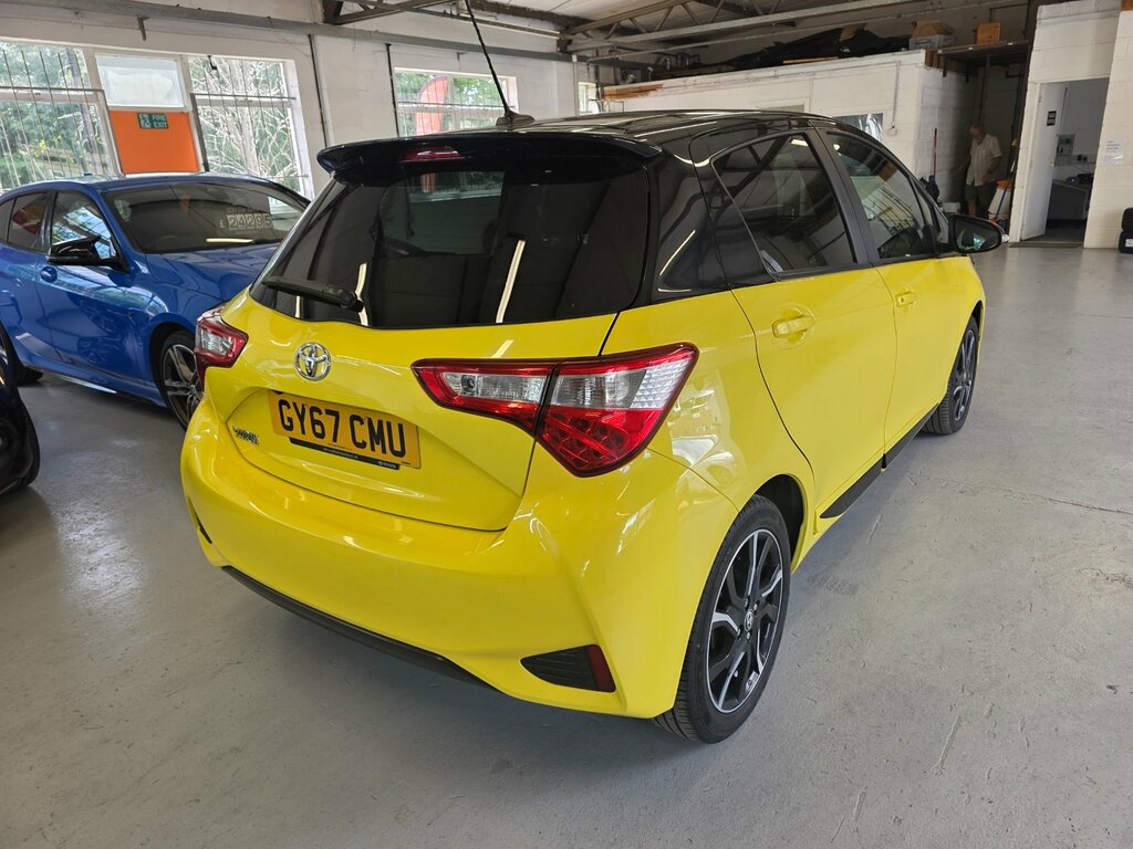 Toyota Yaris 1.5 Vvt-i Yellow Bi-tone Limited Edition Hatchback GY67CMU Yellow #5