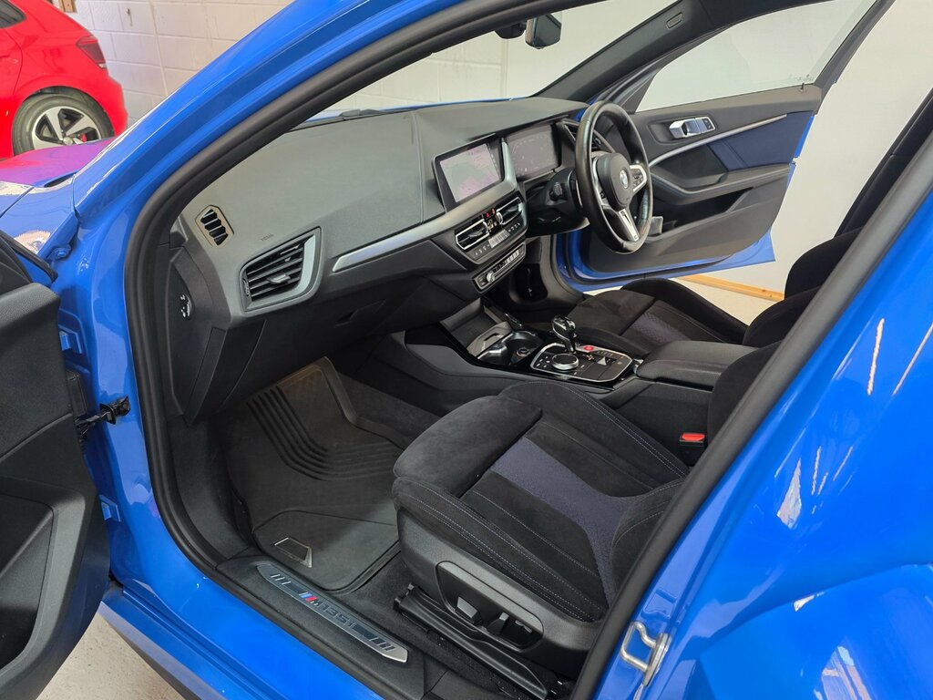 BMW 1 Series 2.0 M135i Hatchback Xdrive Euro 6 SD20AYF Blue #2