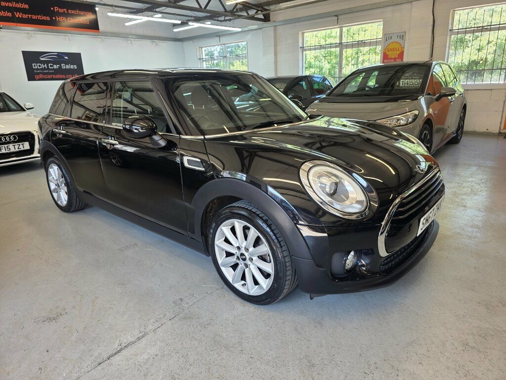 Mini Clubman 1.5 Cooper Estate 6Dr Euro 6 Ss SM67ZVK Black #5