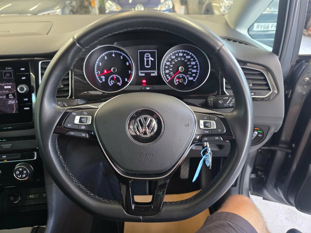 Volkswagen Golf SV 1.5 Tsi Evo Se Nav BJ19EDF Silver #41