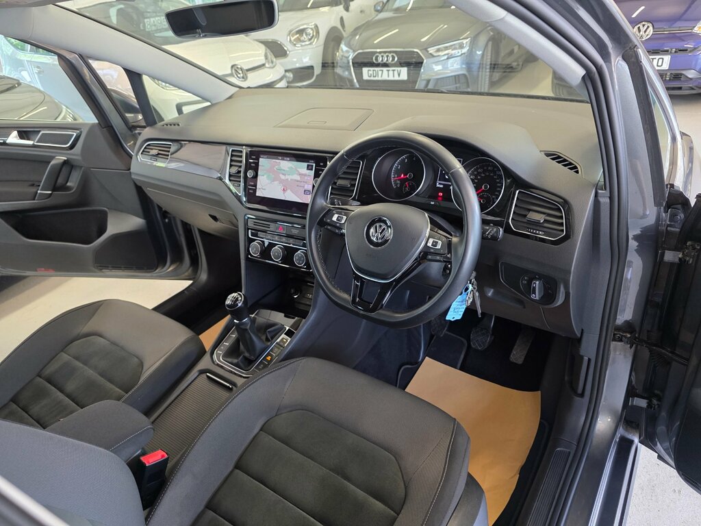 Volkswagen Golf SV 1.5 Tsi Evo Se Nav BJ19EDF Silver #19