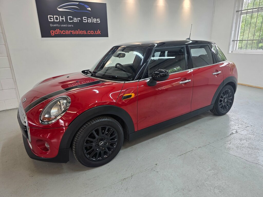 Mini Hatch 1.5 Cooper Hatchback Euro 6 Ss Red #3