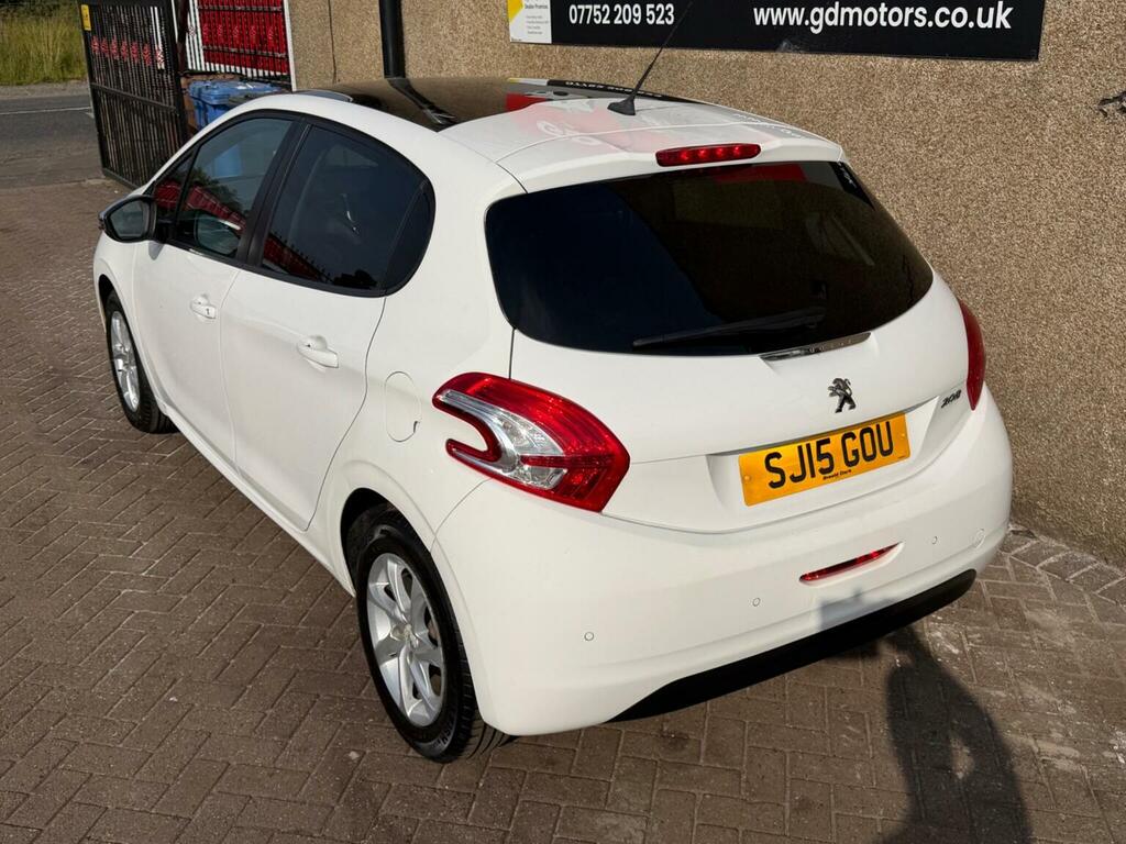 Peugeot 208 1.2 Vti Puretech Style Euro 6 White #3
