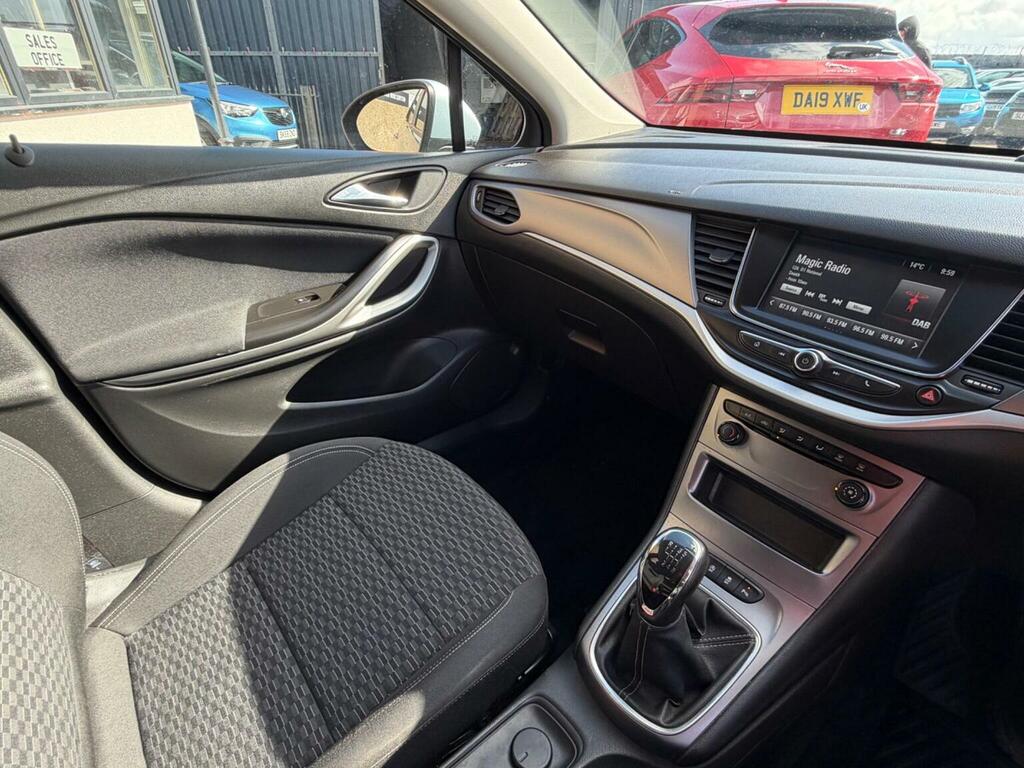 Vauxhall Astra 1.6T 16V 200 Elite Nav Silver #19