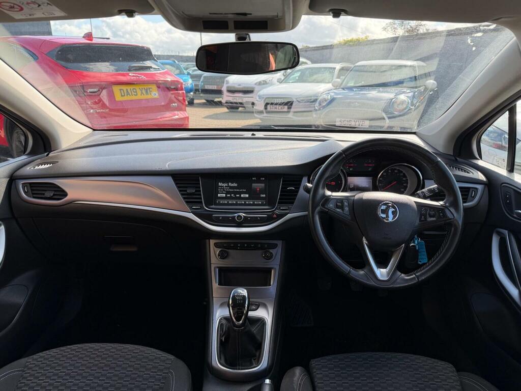 Vauxhall Astra 1.6T 16V 200 Elite Nav Silver #17