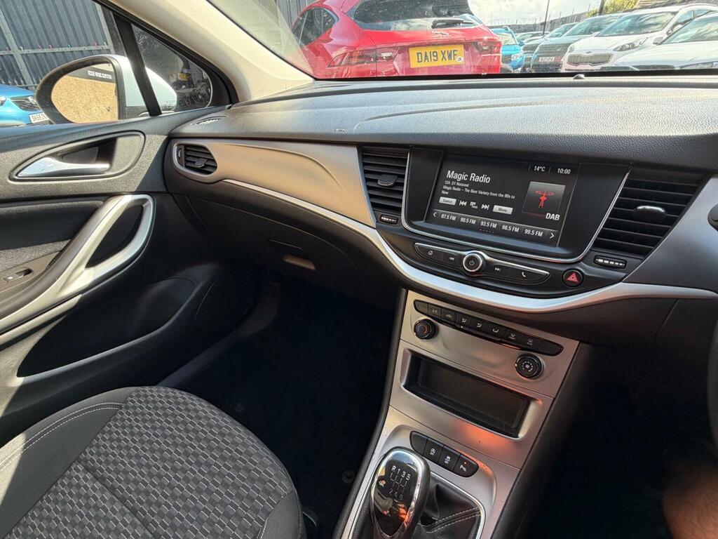 Vauxhall Astra 1.6T 16V 200 Elite Nav Silver #24