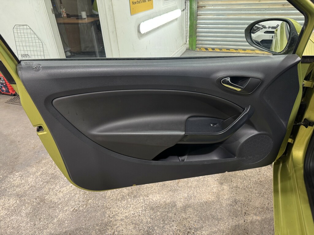Seat Ibiza 1.4 16V Se Euro 4 Yellow #22