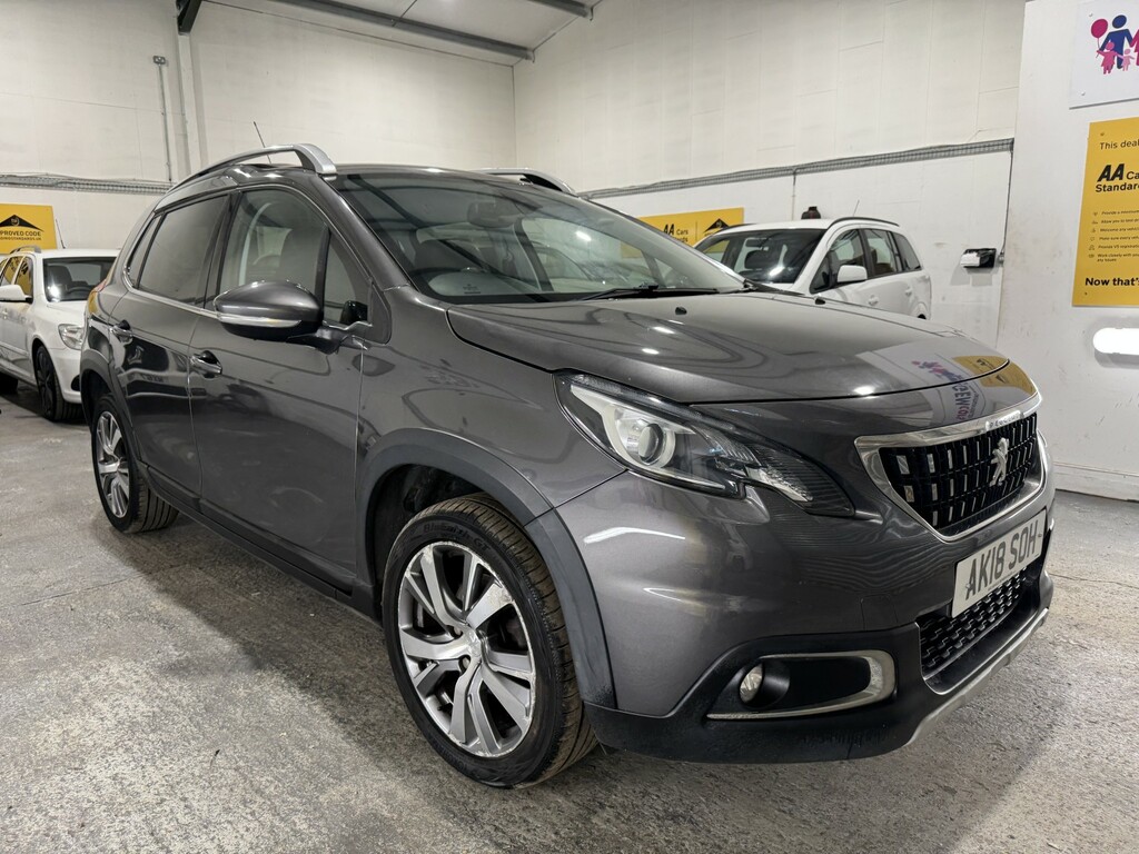 Peugeot 2008 1.2 Puretech Allure Grey #3