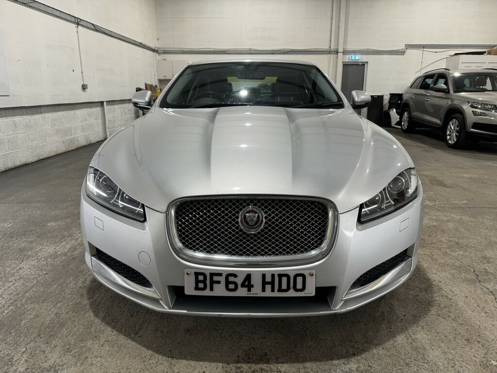 Jaguar XF Saloon 2.2 D Premium Luxury 201464 Silver #2