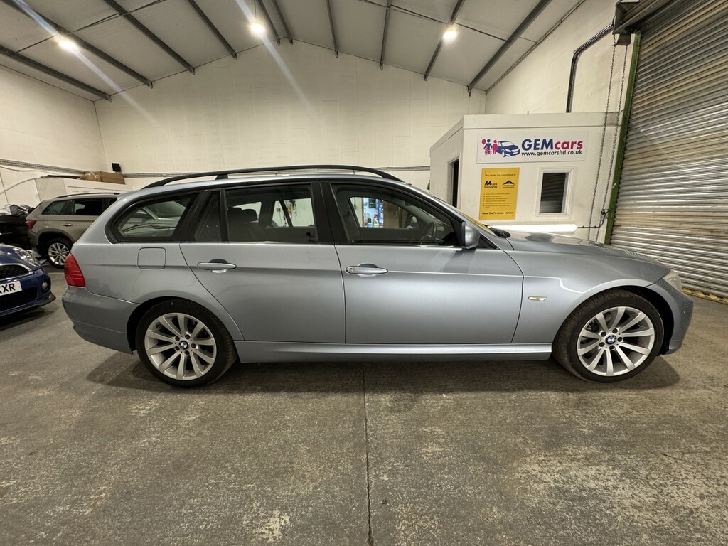 BMW 3 Series 2.0 318I Se Touring Blue #3