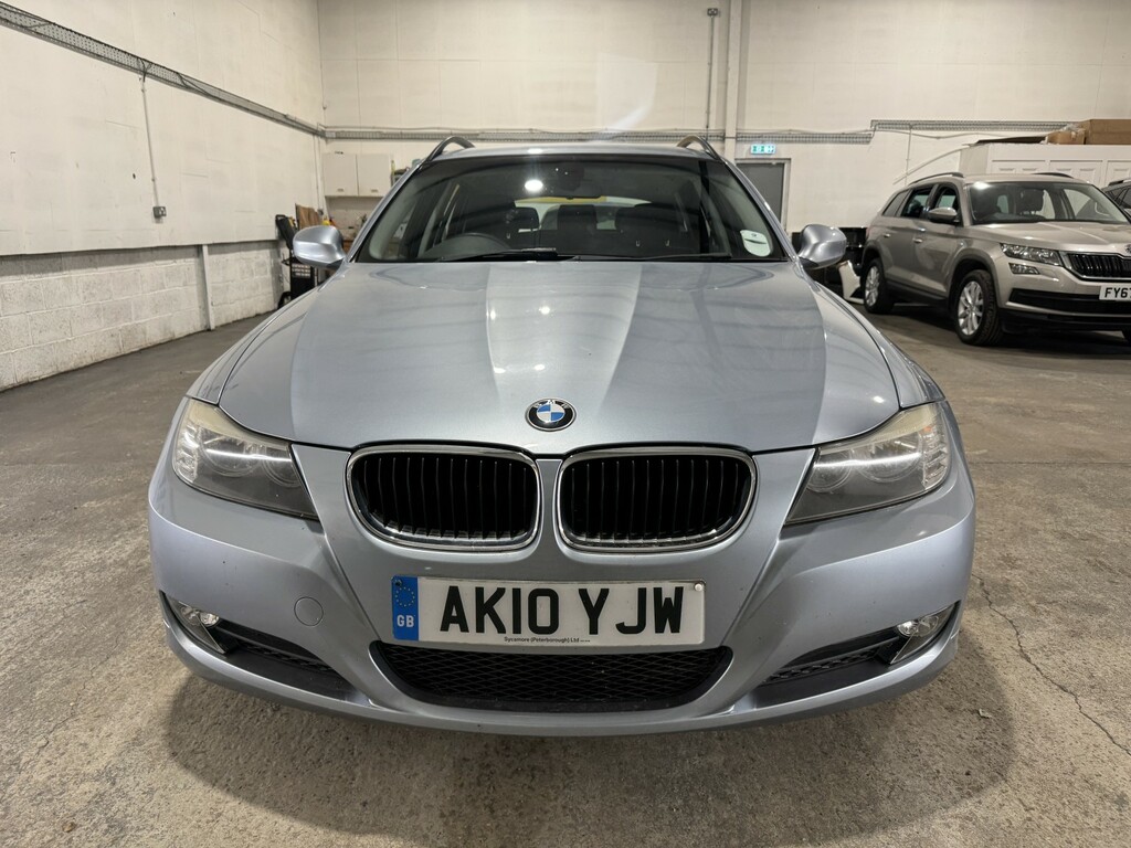 BMW 3 Series 2.0 318I Se Touring Blue