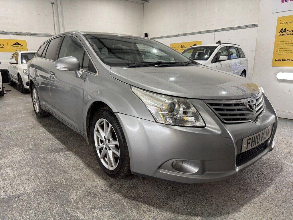 Toyota Avensis 1.8 V-matic Tr Grey #3