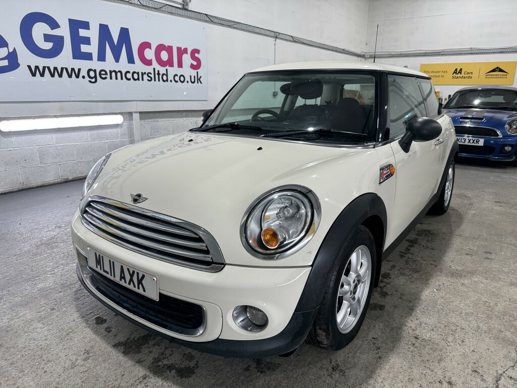 Mini Hatch Hatchback 1.6 One Hatch 201111 White