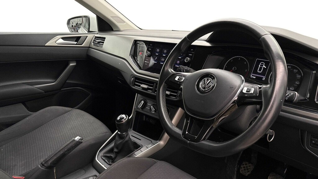 Volkswagen Polo Hatchback 1.6 Tdi Se 201919 White #5
