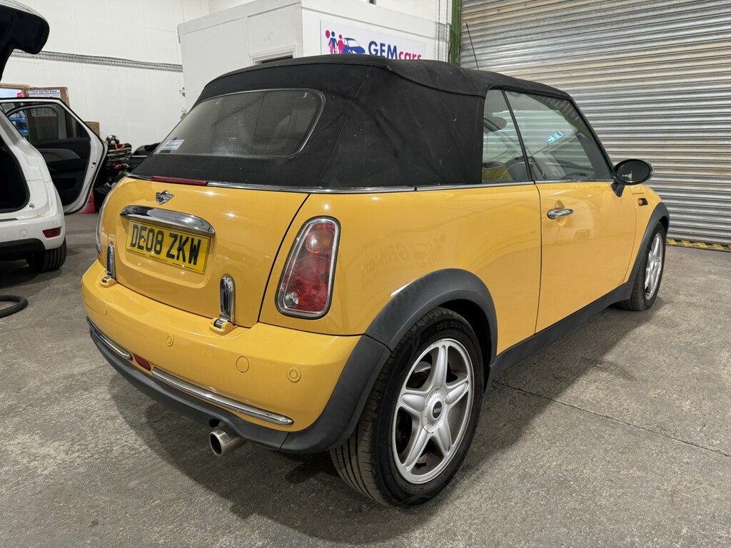 Mini Convertible 1.6 One Convertible Yellow #5