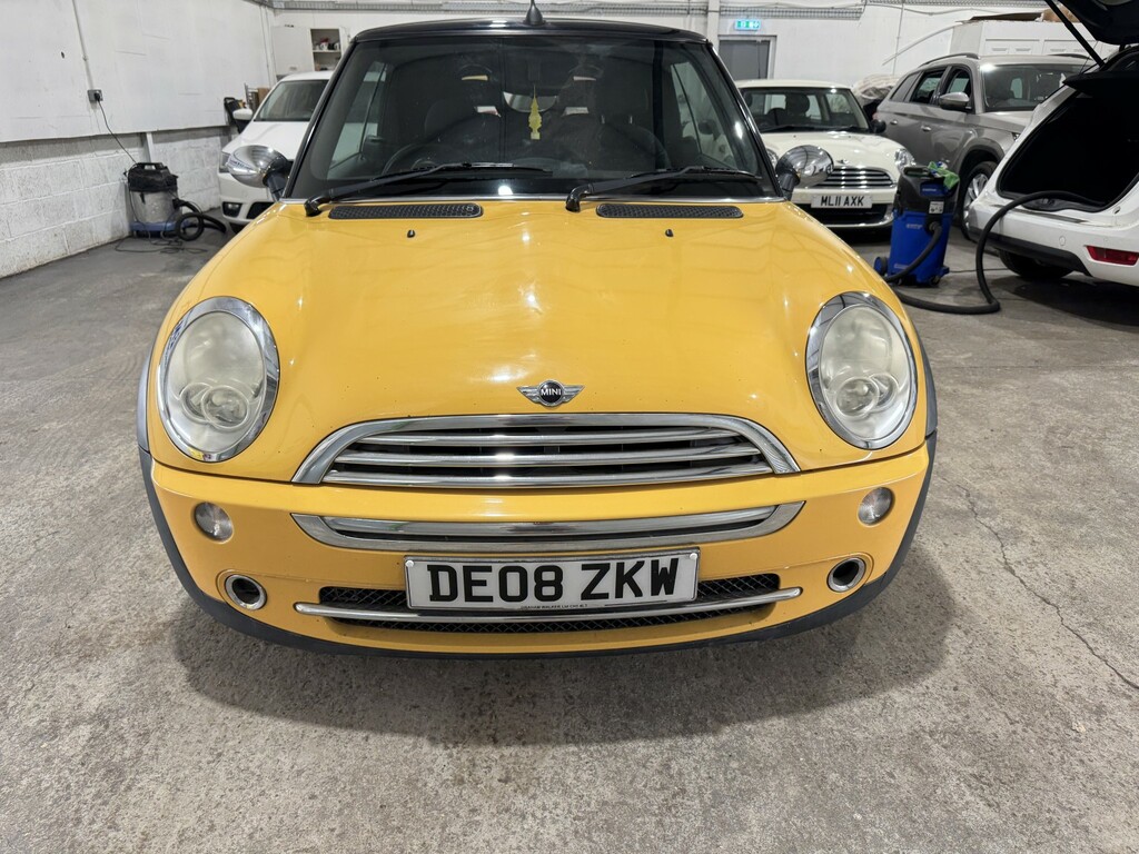 Mini Convertible 1.6 One Convertible Yellow #2