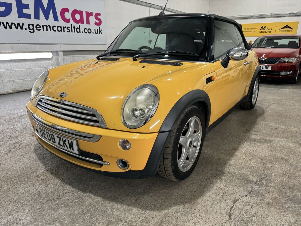 Mini Convertible 1.6 One Convertible Yellow