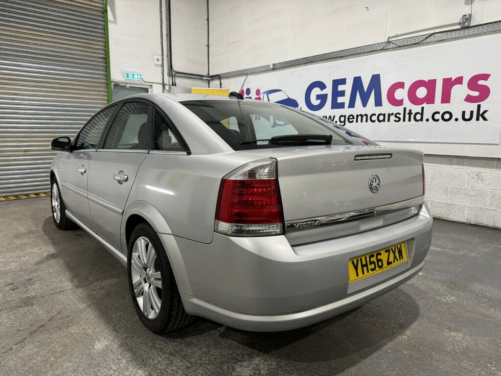 Vauxhall Vectra Hatchback Silver #10