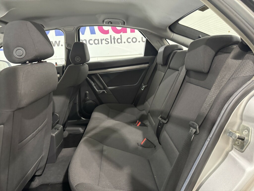 Vauxhall Vectra Hatchback Silver #36