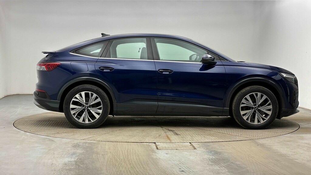 Audi Q4 E Tron Suv 40 Sport 202323 Blue #2