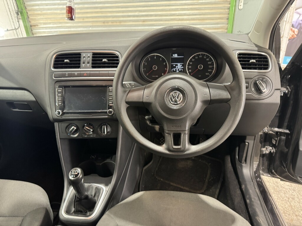 Volkswagen Polo Moda Black #14