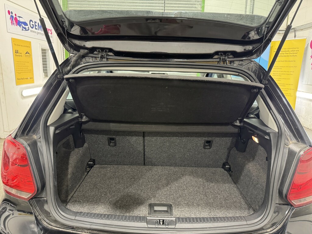 Volkswagen Polo Moda Black #20
