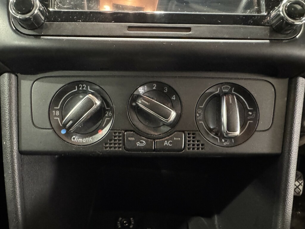 Volkswagen Polo Moda Black #17