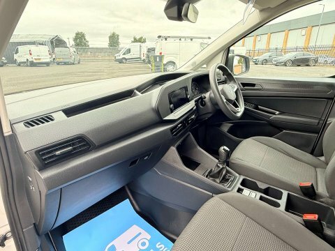 Volkswagen Caddy Maxi Commerce Plus Blue #14