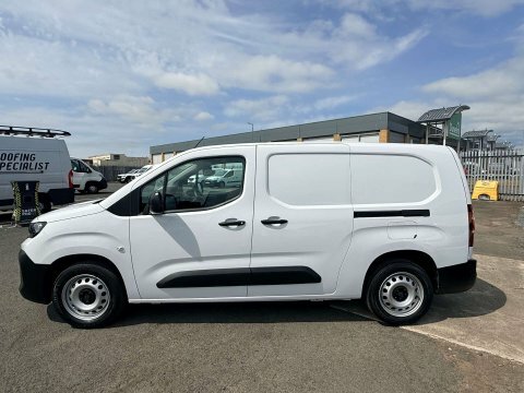 Peugeot Partner 1.5 Partner Professional CF74UFD White #5