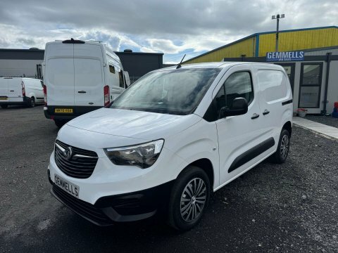 Vauxhall Combo 1.5 Combo 2300 White #3