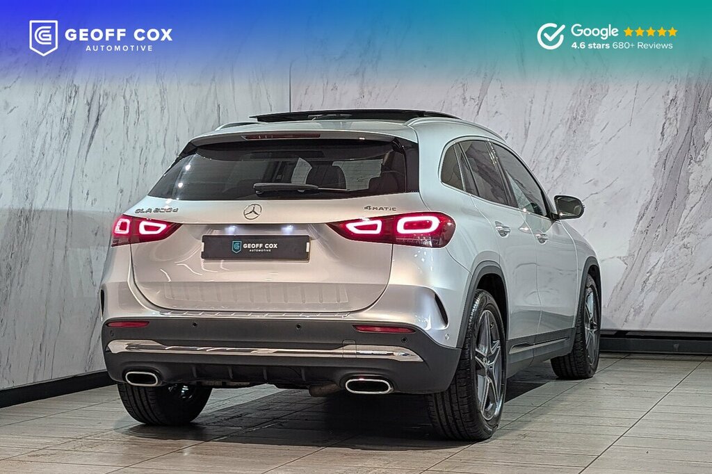 Mercedes-Benz GLA Class Gla220d Amg Line Silver #2
