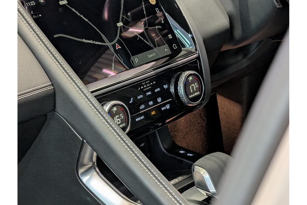 Jaguar E-Pace D180 Hse Grey #40