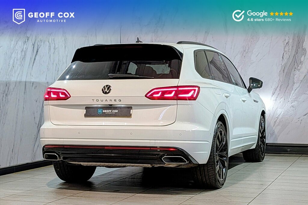 Volkswagen Touareg Tdi V6 Black Edition White #2