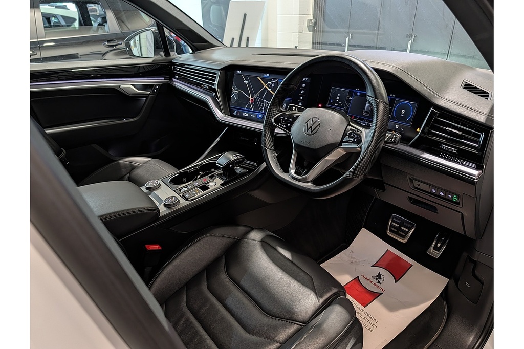 Volkswagen Touareg #63