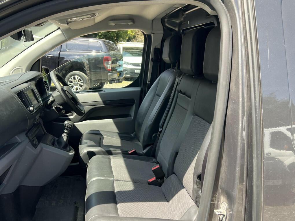 Vauxhall Vivaro L2h1 3100 Dynamic Ss Grey #15