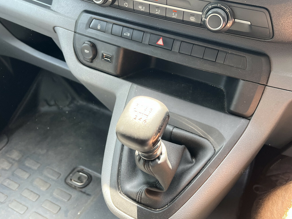 Vauxhall Vivaro L2h1 3100 Dynamic Ss Grey #25