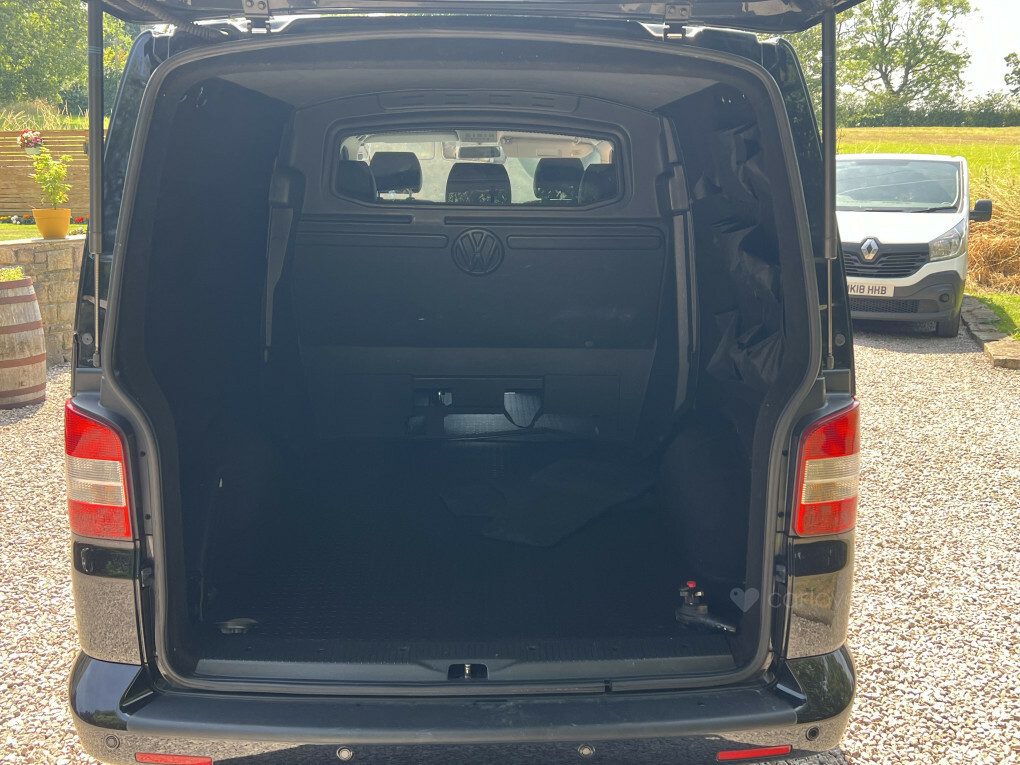 Volkswagen Transporter White #20