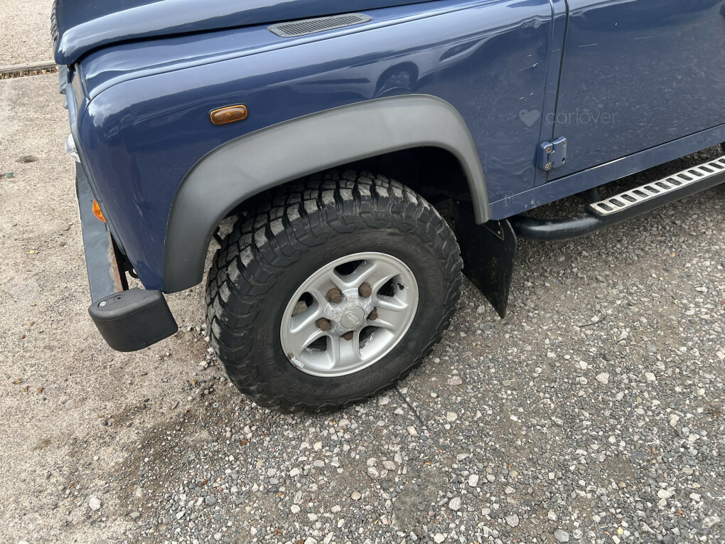Land Rover Defender 90 Suv Blue #12