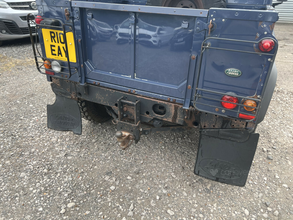 Land Rover Defender 90 Suv Blue #7