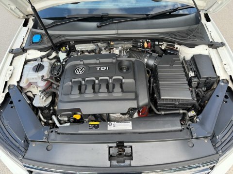 Volkswagen Passat 2.0 Tdi Bluemotion Tech Se Business Dsg Euro 6 S #50