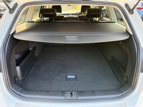Volkswagen Passat 2.0 Tdi Bluemotion Tech Se Business Dsg Euro 6 S #48