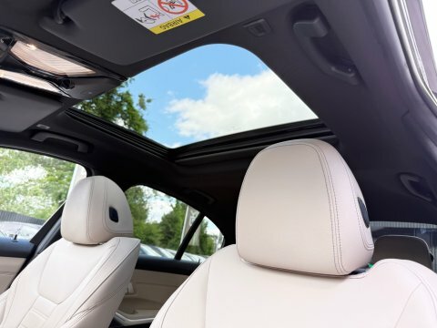 BMW 3 Series 330E M Sport KS70LMM #3