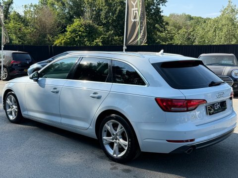 Audi A4 Avant Tdi Ultra Sport #2