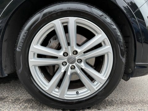 Audi Q7 3L S Line Grey #75
