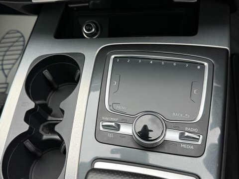 Audi Q7 3L S Line Grey #46