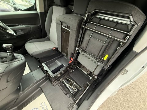 Citroen Berlingo Mpv White #39