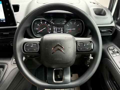 Citroen Berlingo Mpv White #24